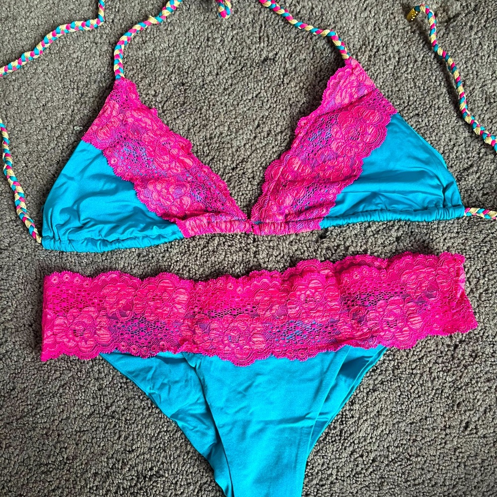 Lady Lace Bikini